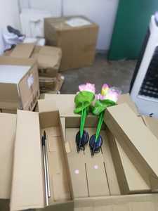 Lampes solaires LED pour jardin en forme de lys, IP65, acier inoxydable, couleurs personnalisables, intensité réglable, CRI 90 élevé, angle de faisceau 360°, autonomie 6-8 heures, pour patio - Product Image 3