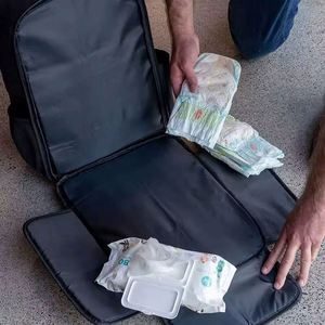 Sac à langer gratuit pour hommes, sac à dos à 8 poches pour bébé, sac à dos tactique Molle pour papas - Product Image 6