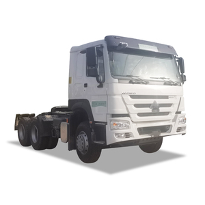 Nuovo Stock trattore camion testa Sinotruck Howo Sitrak C7H 6*4 40 tonnellate rimorchi per camion in vendita - Product Image 1