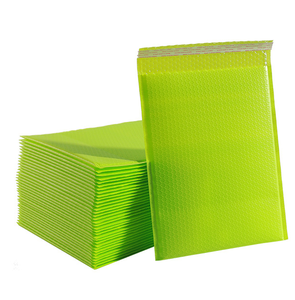 11*14.5Inch Bán Buôn Không Thấm Nước Nhựa Air Độn Phong Bì <span class=keywords><strong>PE</strong></span> Màu Xanh Lá Cây Poly Bong Bóng Bưu Phẩm Cho Cửa Hàng - Product Image 1