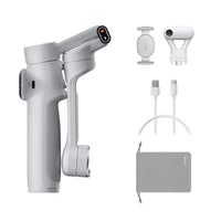 Stabilisateur de cardan pliable Insta360 Flow 2 Puls 3 axes avec suivi IA et zoom pour smartphones, idéal pour les vlogueurs
