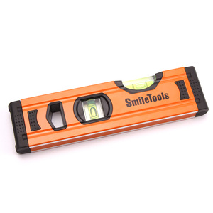 Nivel de burbuja mini de <span class=keywords><strong>aluminio</strong></span> al por mayor, <span class=keywords><strong>regla</strong></span> de nivel de burbuja portátil de alta precisión para herramientas de medición de bricolaje, fontanería y carpintería - Product Image 1