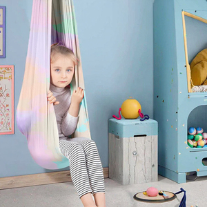 Hamac de yoga et balançoire sensorielle moderne à rotation 360° pour intérieur et extérieur, pour enfants et thérapie sensorielle (autisme) - Mobilier d'extérieur - Product Image 3