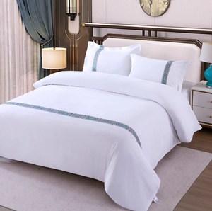 Precio bajo 85GSM 100% Poliéster Blanqueado Tela de microfibra blanca para sábanas de hotel - Product Image 3