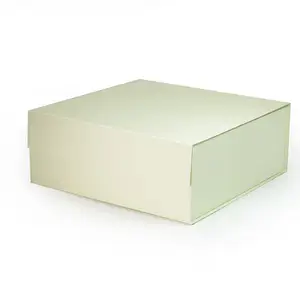 Custom Logo Printing Lid Elegant Ivory Bridesmaid Proposal Magnetic Gift Boxes Wholesale