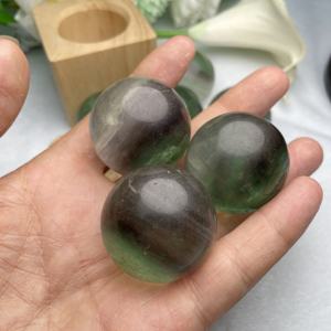 Vente en gros de boule de fluorite polie de qualité supérieure sphère de pierre naturelle pour la guérison ou la décoration intérieure ornement de boule - Product Image 2