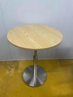 Table Ronde Moderne en Acier Inoxydable pour Restaurants Commerciaux, Salons de Thé et Cafés, Utilisation Extérieure, Durable et Résistante à l'Eau