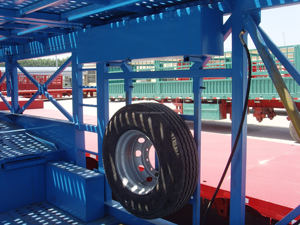 Semi-remorque porte-voitures extensible à 8 positions, 2/3 essieux, robuste, avec rampe de chargement pour le transport de plusieurs véhicules - Product Image 4