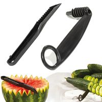 2-in-1 roestvrijstalen V-vormig fruit- en groentesnijder set, handmatige gekartelde garnituurtool, watermeloen snijder