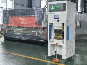 Máquina de Doblado Eléctrica de Alta Velocidad, 6T 8T 12 Toneladas, Mini Prensa Plegadora de 400mm 600mm, Ecológica - Product Image 3