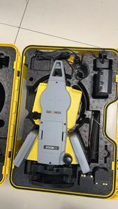 Station totale Android Geomax Zoom45 avec écran tactile couleur de 5 pouces, précision de 2 secondes, indice de protection IP67, grossissement 30x, double axe liquide - Product Image 4
