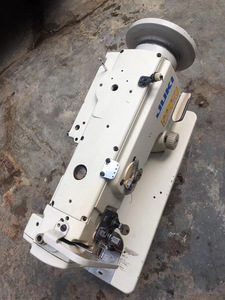 Machine à coudre à plat à aiguille simple UedsJUKI DNU-1541 pour usage intensif - Product Image 1