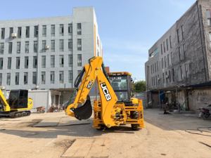 รถตักล้อยาง JCB 3CX รุ่นใหม่ อุปกรณ์ประสิทธิภาพสูงสำหรับงานก่อสร้างไซต์งานและโครงการโครงสร้างพื้นฐาน - Product Image 2