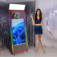 Photomaton miroir magique 70 pouces avec écran tactile, lampe carrée, plateau d'impression et caméras compatibles