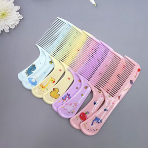 Juego de 3 Peines para Niños con Estampado de Dibujos Animados, Mini Peine de Dientes Finos Portátil para el Cuidado y Peinado Diario - Product Image 5