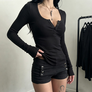 Camiseta básica informal de manga larga para mujer, de color liso, con botones en la parte delantera, elástica y ajustada - Product Image 4