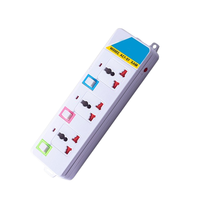 Multiprise industrielle professionnelle 3 voies universelle 10A 2500W avec interrupteurs individuels et câble de 2m pour usage domestique