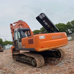 Excavatrice d'occasion Hitachi ZX 210, fonctionne parfaitement et se vend à bas prix avec peu d'heures de travail - Product Image 4