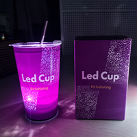 Chope à bière lumineuse LED JIN PENG avec couleurs personnalisables pour les événements sportifs, les fêtes et les promotions