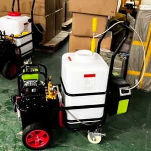 Pulvérisateur électrique portable de type chariot 48V 60L avec enrouleur de tuyau automatique pour usage agricole et de jardin - Product Image 5