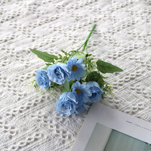 Ramo Pequeño de Flores Artificiales de Seda, Crisantemos y Rosas, Ramo Simple y Fresco para Decoración de Bodas, Decoración del Hogar, Decoración de Mesa - Product Image 6