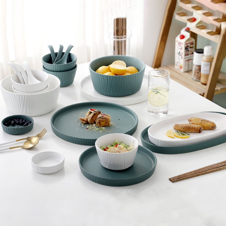 Simple Design Hotel Restaurant Matte Dark Green White Porcelain Plate Set  Nordic Ceramic Dinnerware Set