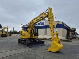 Excavatrice Komatsu PC138US du Japon, machine de haute qualité, idéale pour les travaux de construction - Product Image 2