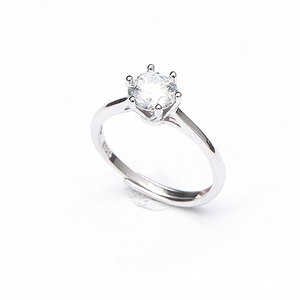 خاتم موسانيت كلاسيكي فاخر مخصص من الفضة الإسترلينية عيار 925 بستة مخالب قابل للتعديل، طقم زفاف نسائي - Product Image 1