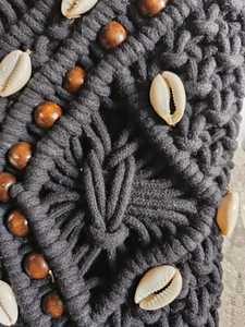 Bolso Bandolera Negro de Macramé con Cierre de Cremallera, Bolso de Mano Ligero con Flecos y Cuentas para Vacaciones en la Playa - Product Image 2