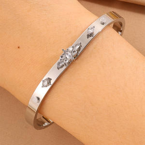 Kararmayan Elmas Yonca Çelik Bilezik Yaylı Bileklik Paslanmaz Çelik Takı Ayarlanabilir Gümüş Bileklik Kadınlar İçin - Product Image 1