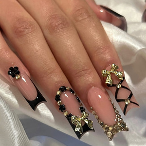 <span class=keywords><strong>Uñas</strong></span> Postizas Semimanuales al Por Mayor a Bajo Precio, Estilo Y2K Millennium Girl, Combinación de Colores <span class=keywords><strong>Rosa</strong></span> <span class=keywords><strong>y</strong></span> Negro con Estrellas de Leopardo, Cerezas <span class=keywords><strong>y</strong></span> Planetas - Product Image 2