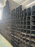 Tube carré en acier au carbone structurel pour les projets de construction, de fabrication de machines et d'ingénierie