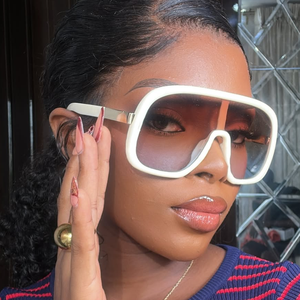 Wholesale New Fashion One-Piece Large-Frame Gold Sunglasses for Women High-End Sun Protection Personalized Trendy Versatile - Product Image 1