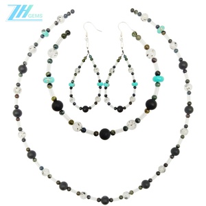 <span class=keywords><strong>Turquesa</strong></span> natural y ónix con cuentas de piedras preciosas de Cuarzo rutilado negro Conjunto de cuentas de piedra múltiple de cristal Joyería hecha a mano - Product Image 6