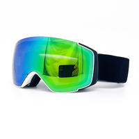 Yijia optique OTG lunettes de neige lunettes de Ski réglables Anti-buée CE neige Snowboard lunettes lunettes en gros mode lunettes de Ski