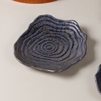 Vaisselle en porcelaine japonaise or blanc, forme de fleur créative, petite assiette peu profonde pour dessert et sushi