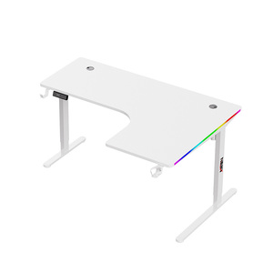<span class=keywords><strong>Escritorio</strong></span> de juegos ergonómico ajustable <span class=keywords><strong>Escritorio</strong></span> de juegos en <span class=keywords><strong>forma</strong></span> de <span class=keywords><strong>L</strong></span> Mesa de juegos de computadora <span class=keywords><strong>Gamer</strong></span> con RGB - Product Image 1