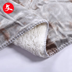 ผ้าห่มขนแกะพิมพ์ลายหมาป่าสีขาวแบบกำหนดเอง ผ้าห่มขนแกะฟลานเนลเชอร์ปา - Product Image 2