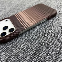 Coque magnétique en fibre de carbone pour iPhone 17 Pro Max 16 Pro 15 14 13 12, demi-pack, finition mate, dissipation thermique, protection intégrale