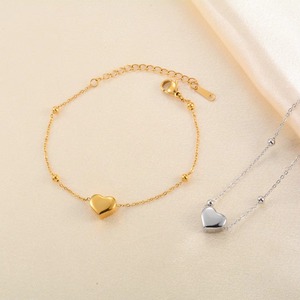 Pulsera Minimalista con Colgante de Corazón en Acero Inoxidable Color Dorado, Cadena de Mano con Cuentas Encantadoras, Brazalete Moderno, Regalos de Joyería - Product Image 2