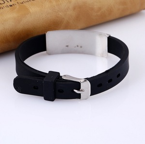 Bracciale Tai Chi Tradizionale in Acciaio Inossidabile con Simboli Yin e Yang, Braccialetto in Silicone, Gioiello Cinese di Alta Qualità - Product Image 3