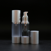 Flacons pompe airless de luxe en plastique argenté dépoli de 30 ml avec sérigraphie pour sérum/huile cosmétique
