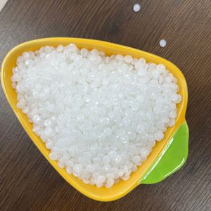 Granulés HDPE Q5502BN, granulés vierges HDPE, résine HDPE pour bouteilles de blanchiment et glacières - Product Image 2