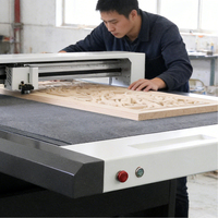 Hochpräziser Automatischer Neuer Flachbett-Schneideplotter 600MM für Wellpappe, Geschenkboxen, PVC, Acryl Graviermaschine