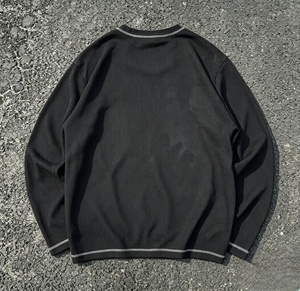 Pull en tricot côtelé noir à manches longues et col rond pour homme, couleur unie, style décontracté - Product Image 2