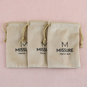 Custom luxury soft velvet drawstring pouch bag with custom logo printed for rings jewelry packaging - Product Image 6