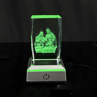 Bloc de cristal vierge gravé au laser 3D, artisanat en verre, statue personnalisée de la croix de Marie, cube de cristal avec base lumineuse LED MH-TF0313