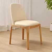 Chaise de salle à manger de restaurant commerciale en cuir rembourrée de style nordique moderne, chaise de restaurant en bois pour hôtel, café