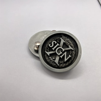 Fabricant de badges personnalisés en métal 3D, alliage de zinc, plaqué or, émail doux, de haute qualité