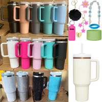 2025 nouveau céladon doré sucre grenade H2.0 le confort vacances Collection tasse 40oz avec poignée Quartz plaqué or blanc 30oz